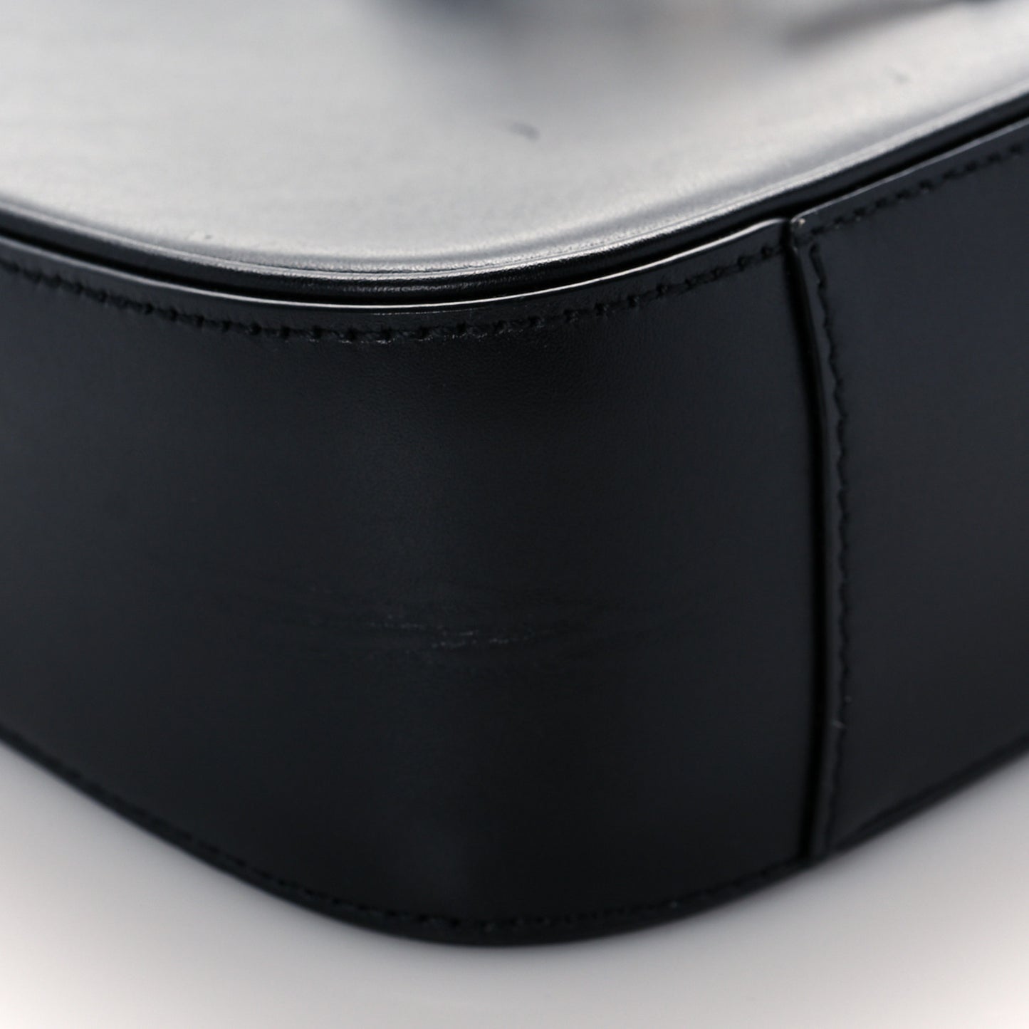Smooth Calfskin Le 5 A 7 Hobo Black