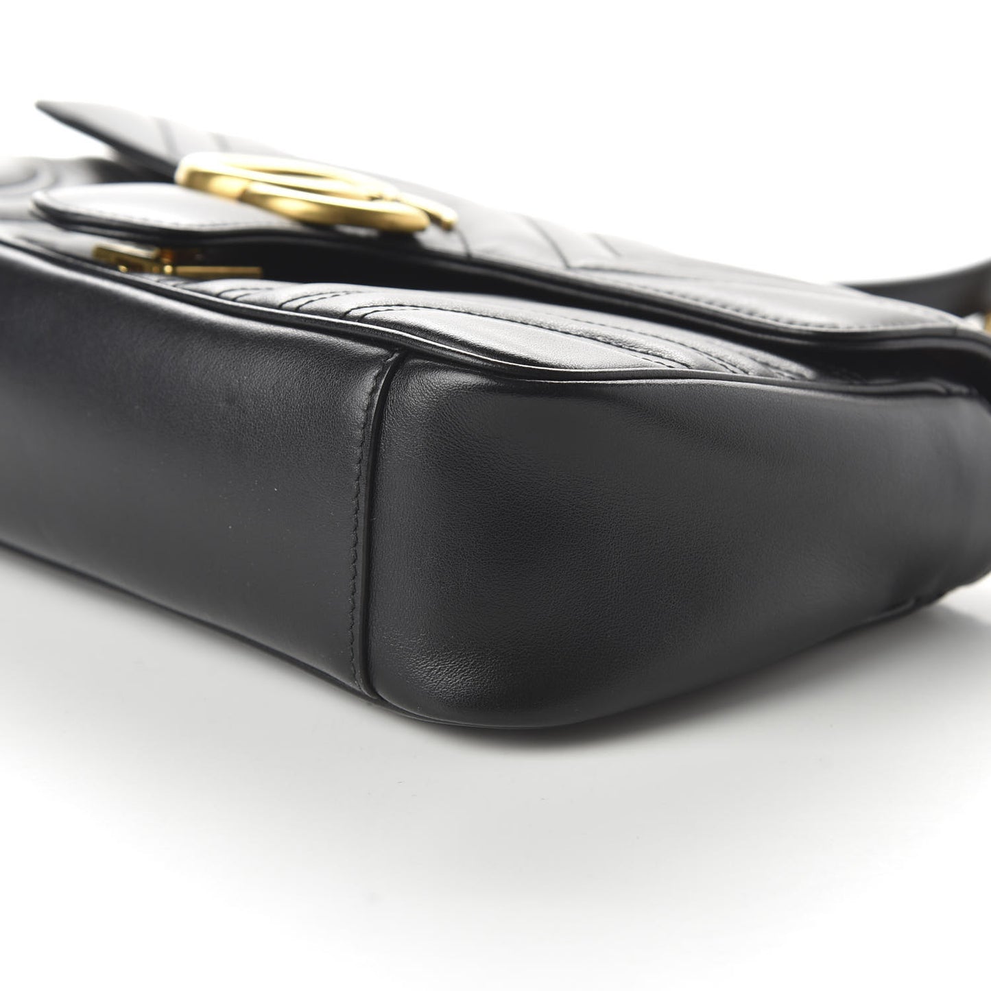 Calfskin Matelasse Small GG Marmont Shoulder Bag Black