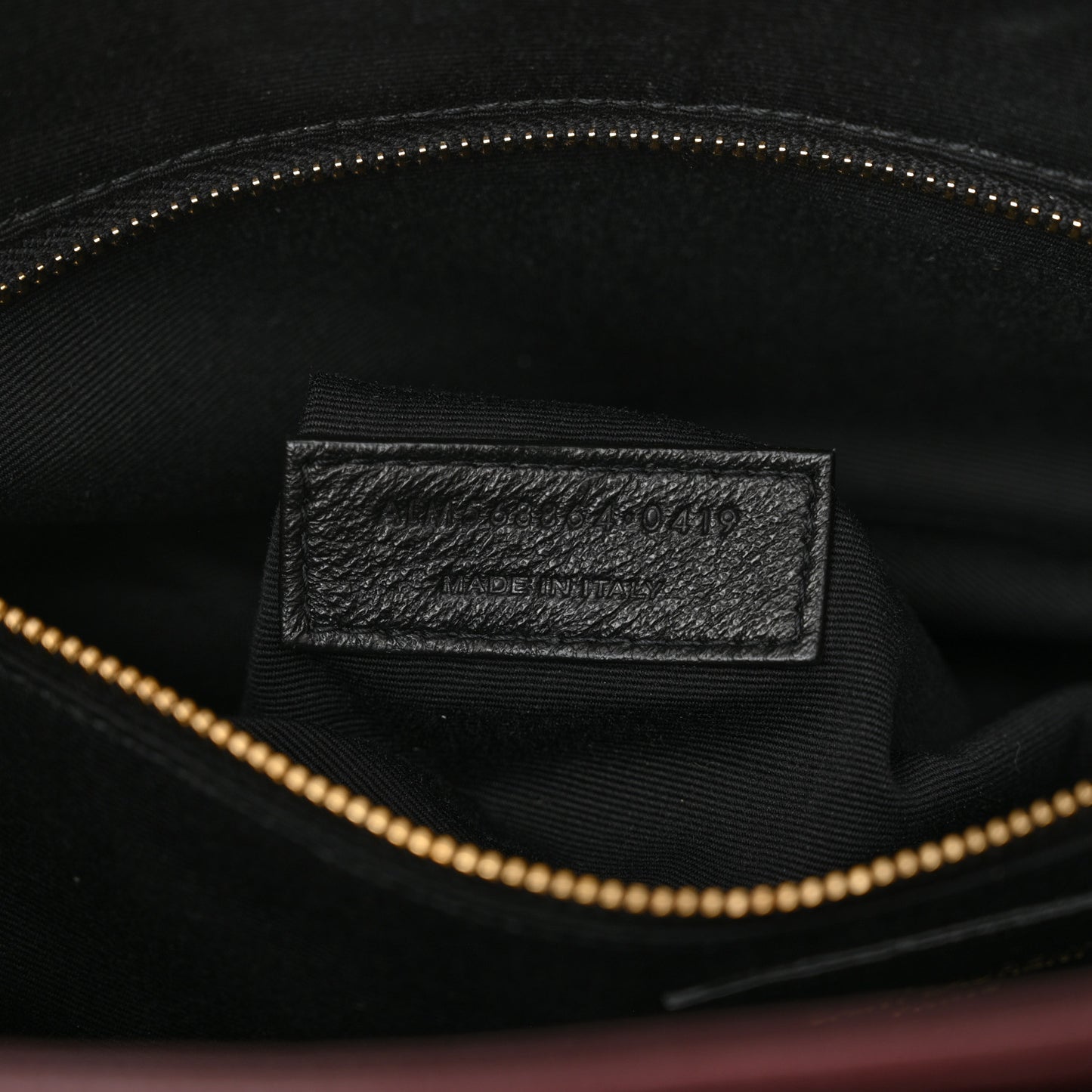 Grain de Poudre Matelasse Chevron Medium Tribeca Shopping Bag Rouge Legion