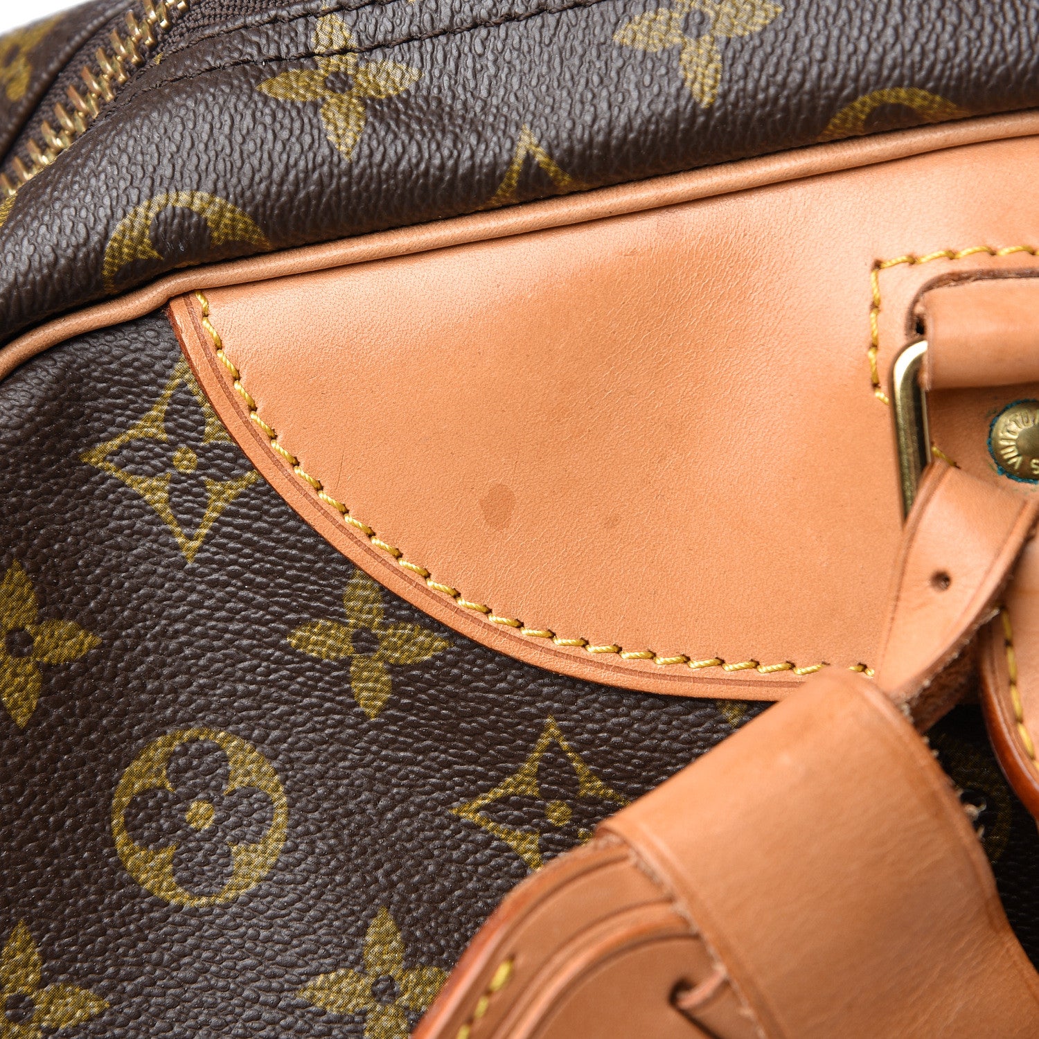 Louis Vuitton Monogram Evasion Sports Bag 15 of 19