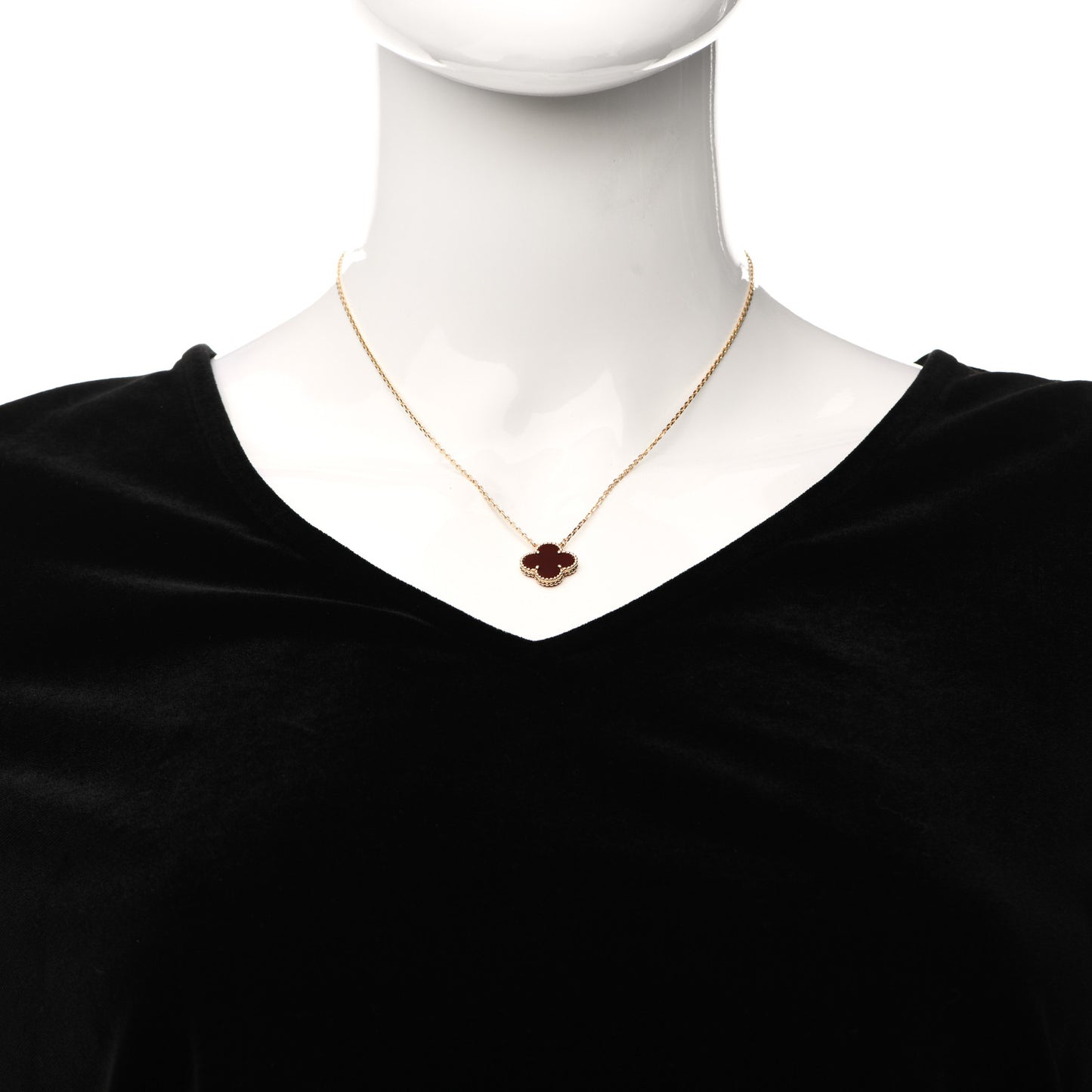 18K Yellow Gold Carnelian Vintage Alhambra Pendant Necklace