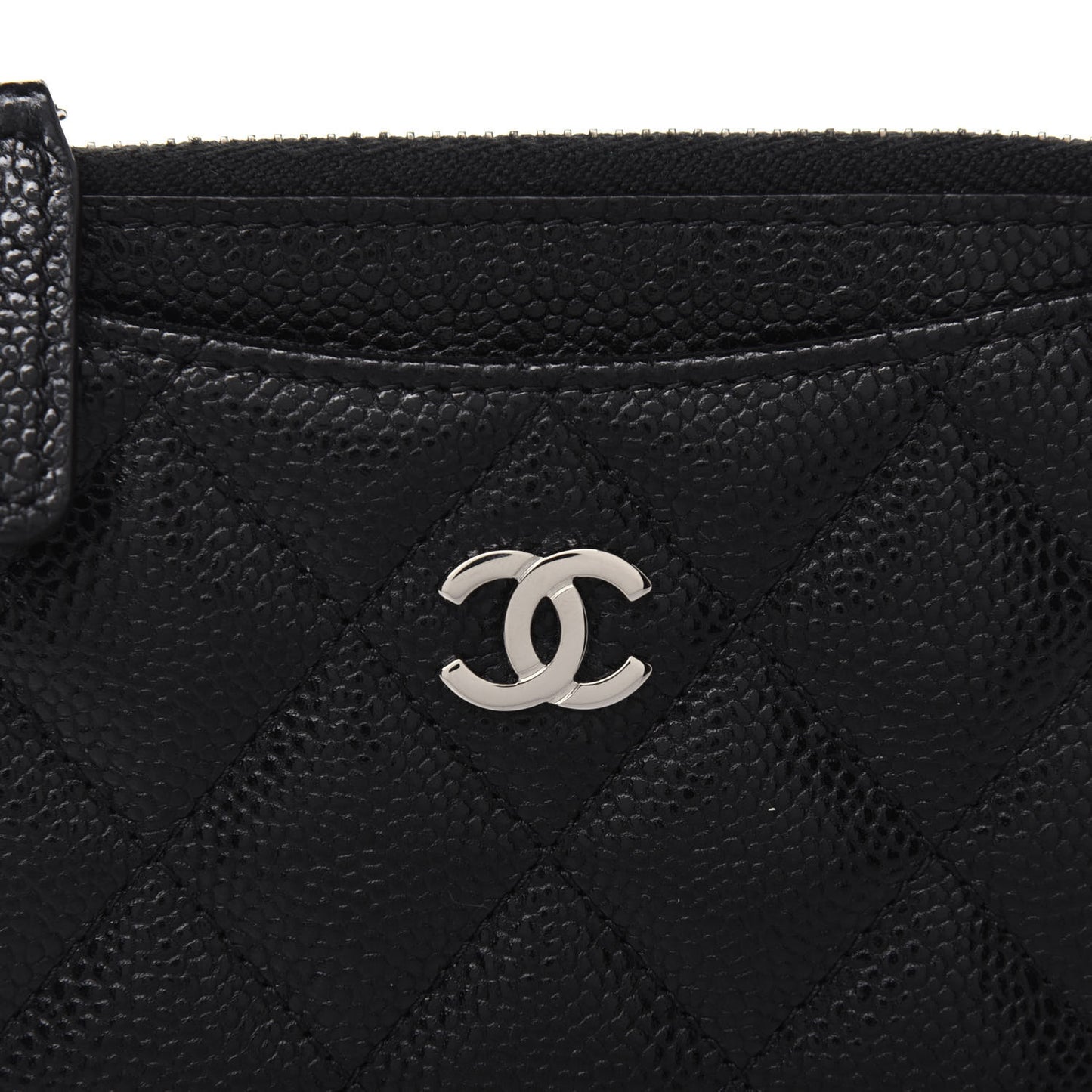 Caviar Quilted CC Zip Card Holder Black