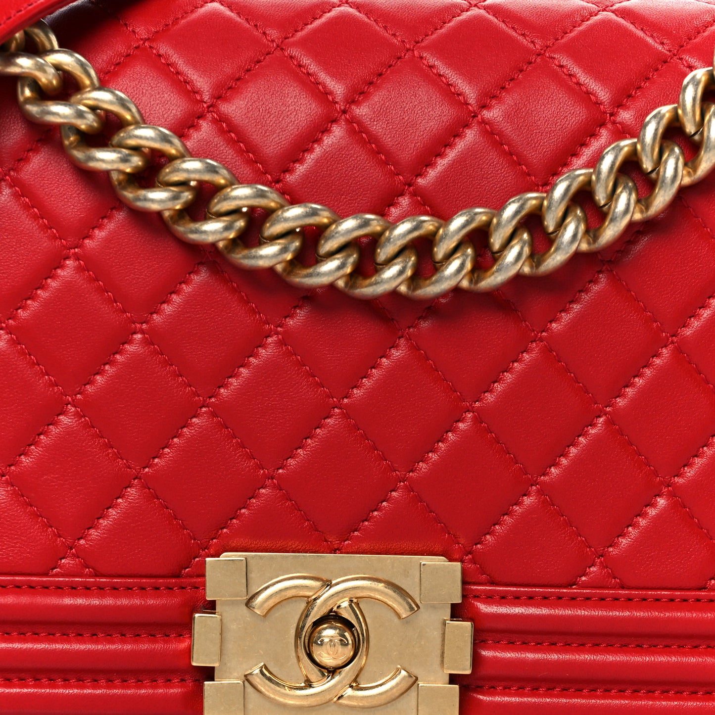 Lambskin Quilted Medium Boy Flap Red