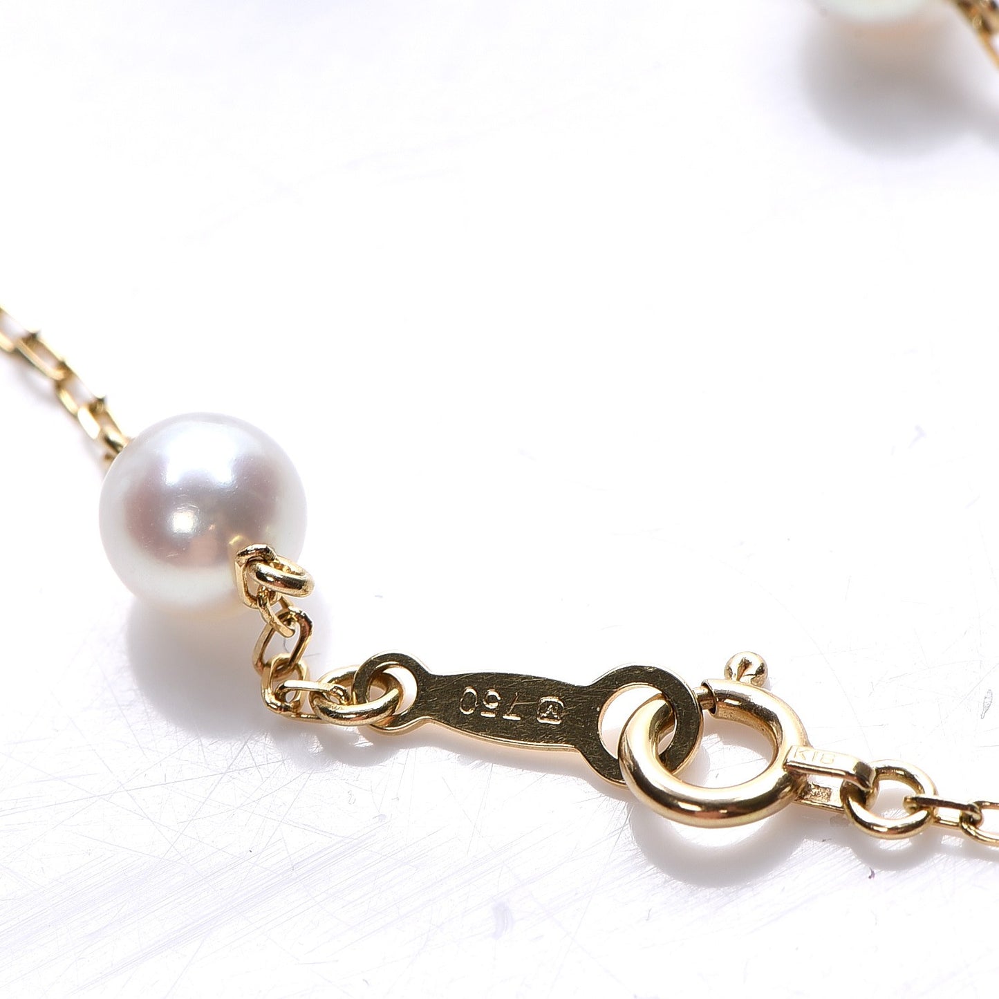 18K Yellow Gold 5mm Akoya Cultured Pearl Station Bracelet