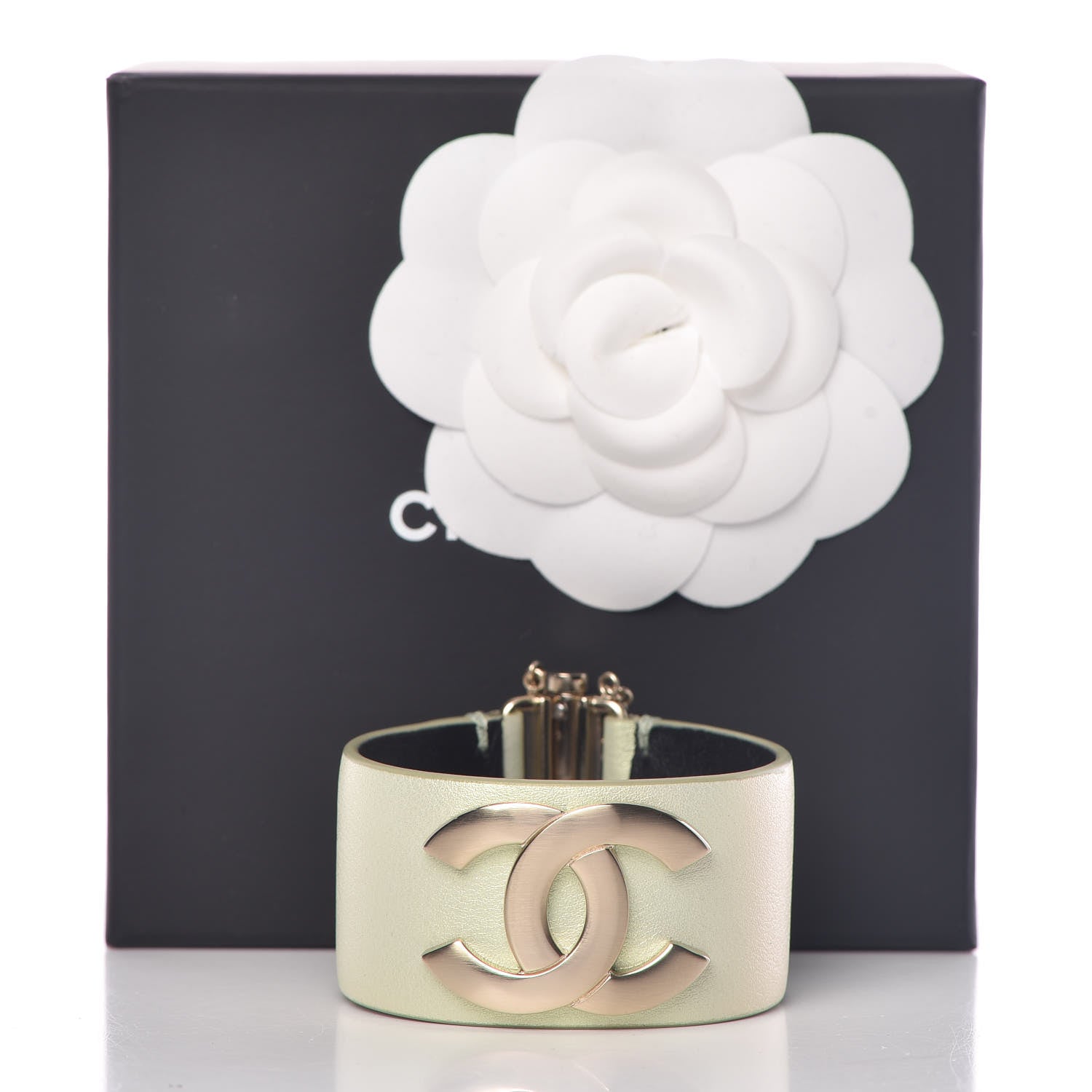 Chanel Calfskin CC Wide Cuff S Light Green 7 of 7