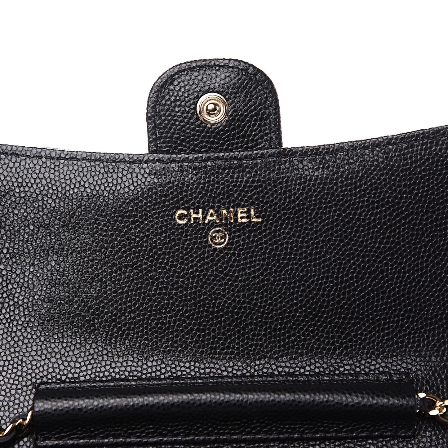 Iridescent Caviar Quilted Classic Clutch With Chain Black