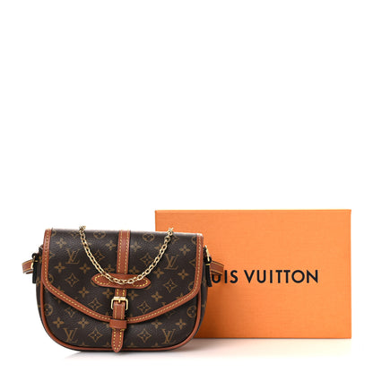 Louis Vuitton Monogram Solo 10 of 10