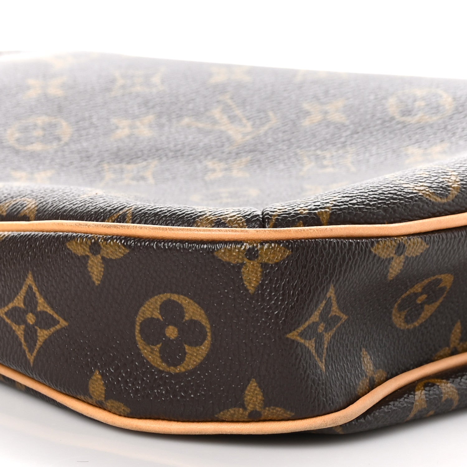 Louis Vuitton Monogram Odeon MM 7 of 8