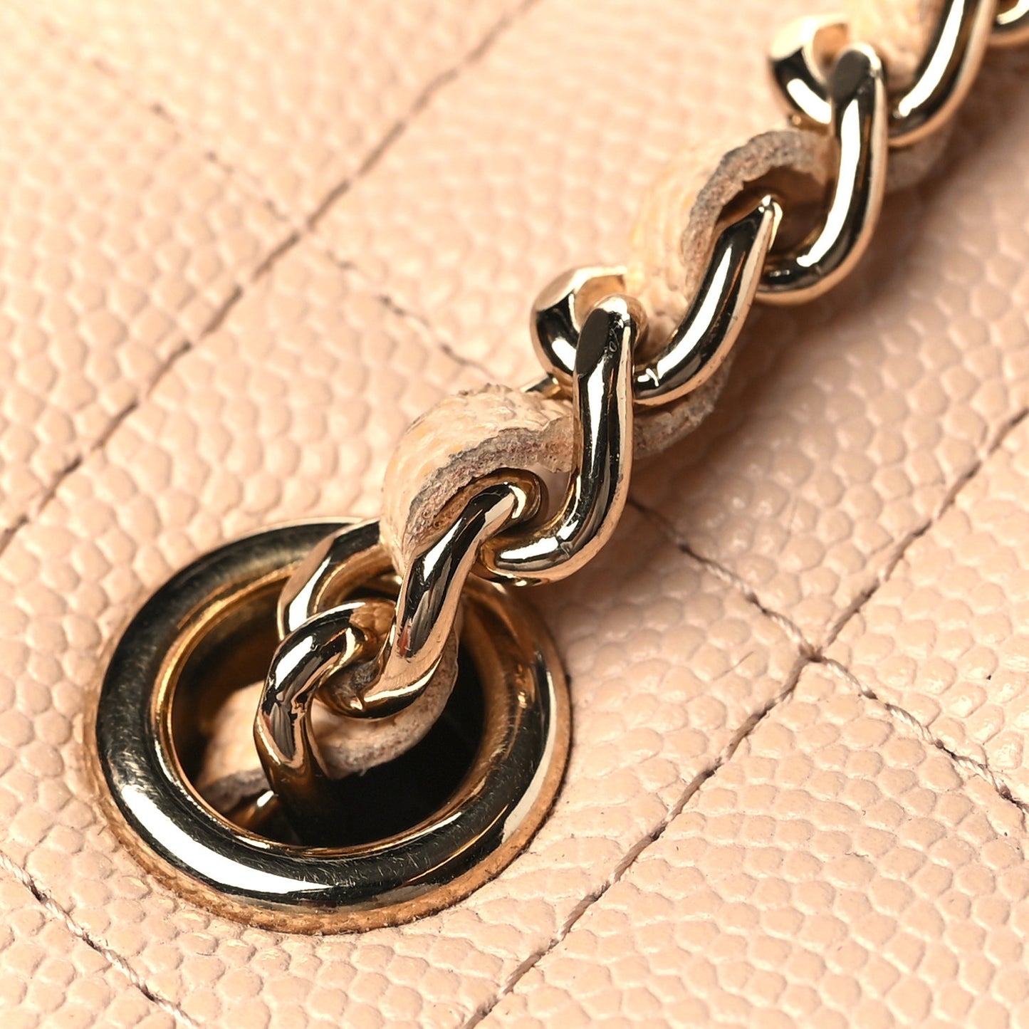 Caviar Quilted Small Vanity Case With Chain Light Beige