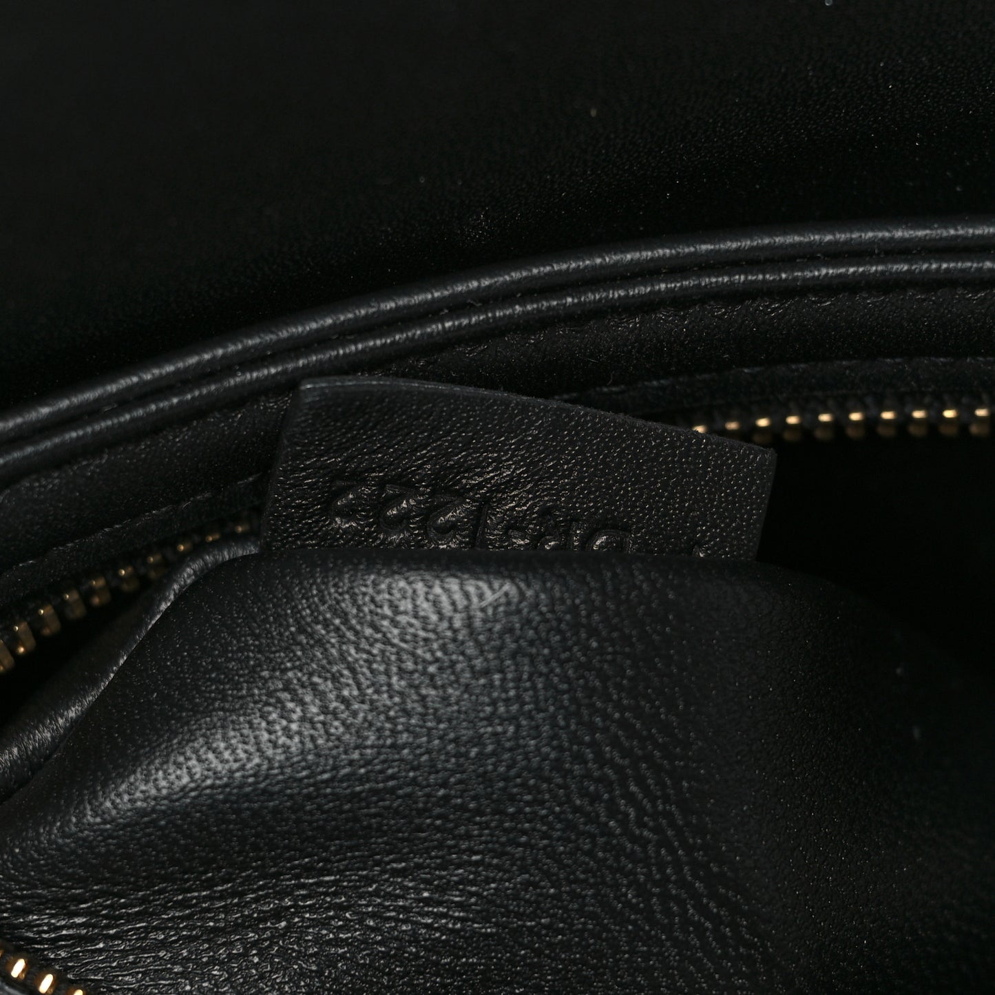 Shiny Calfskin Teen Triomphe Black