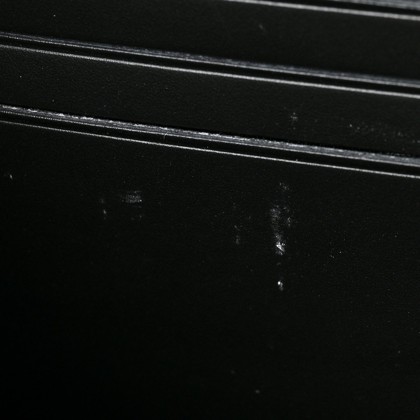 Vitello King FF Lines Embossed Baguette Soft Trunk Black
