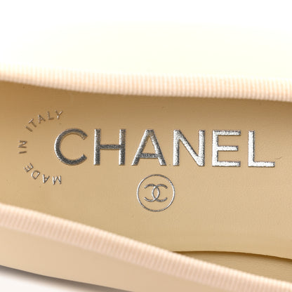 Chanel Calfskin Grosgrain Cap Toe CC Ballerina Flats 38 Ivory Black 8 of 11