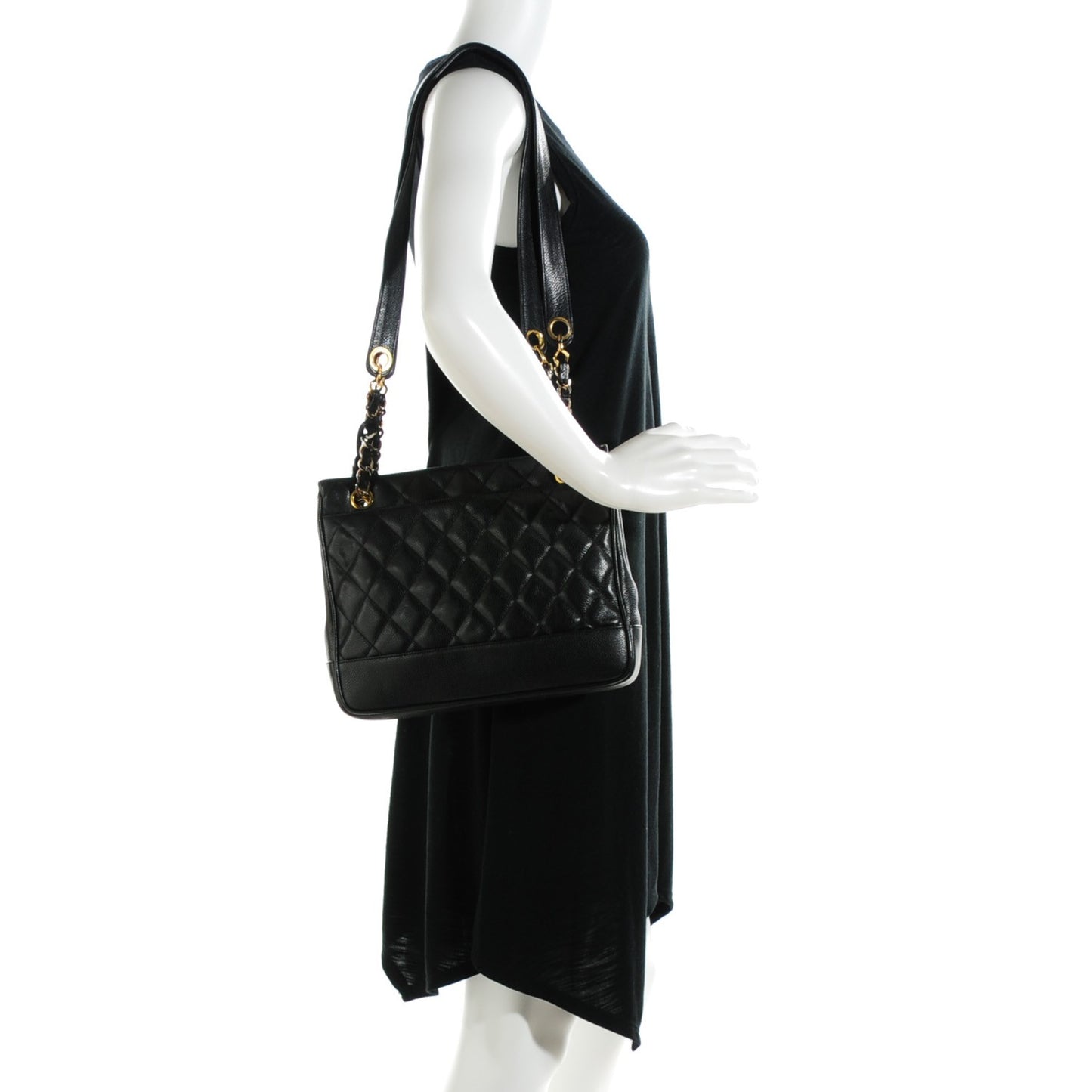Caviar Quilted Shoulder Bag Black