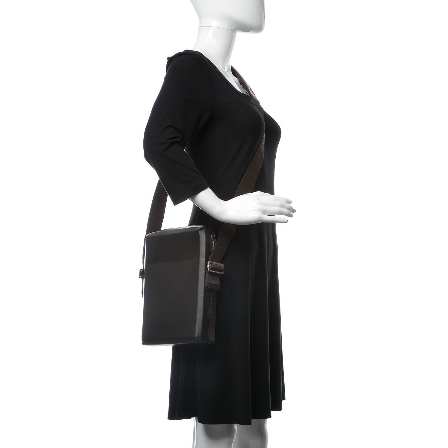 Louis Vuitton Monogram Glace Bobby Cafe 2 of 14