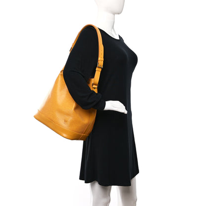 Louis Vuitton Epi Noe Tassil 2 of 15