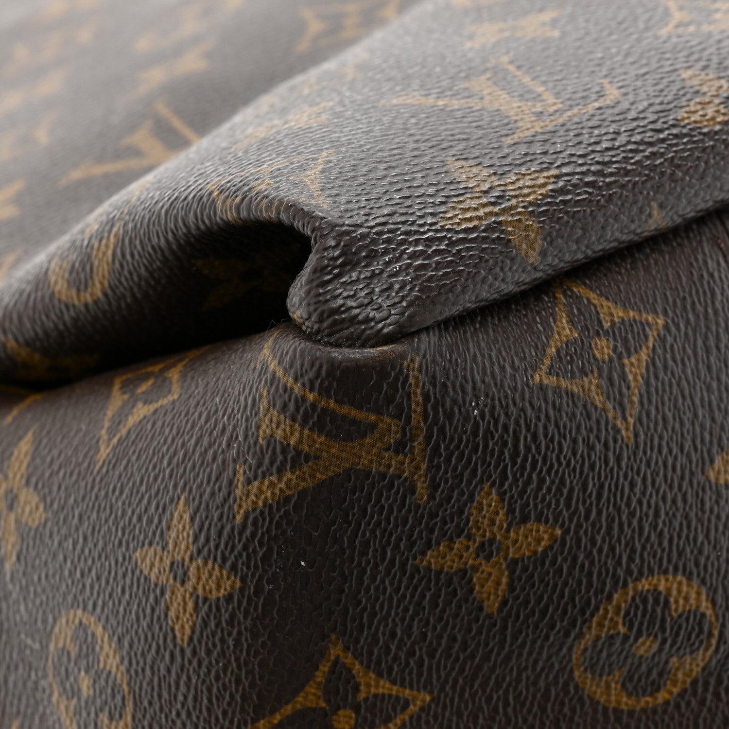Louis Vuitton Monogram Artsy MM 13 of 15