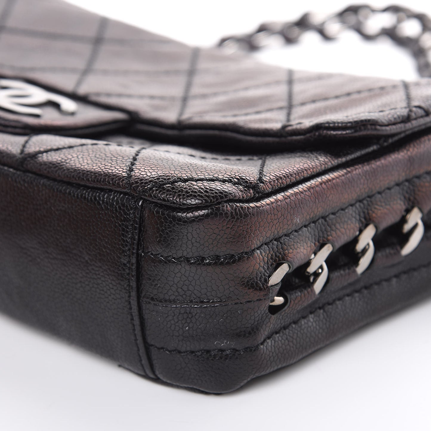 Glazed Caviar Quilted Modern Chain Flap Black