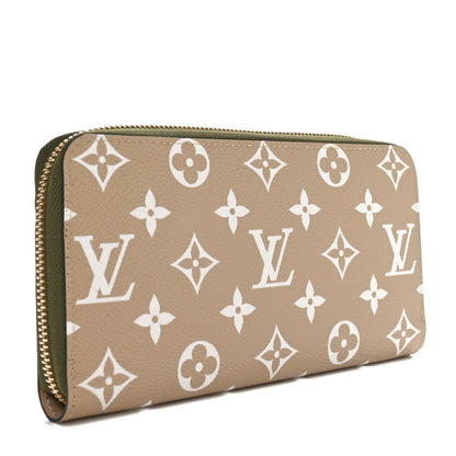 Louis Vuitton Monogram Giant Zippy Wallet Kaki White 3 of 10