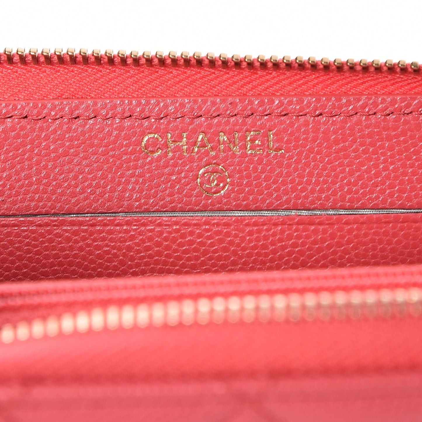Caviar Quilted Small Zip Around Wallet Pink