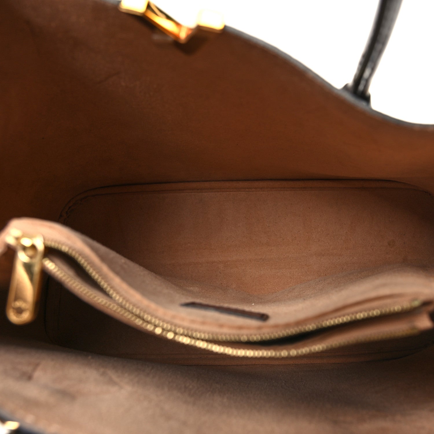 Louis Vuitton Damier Ebene Kensington 6 of 12