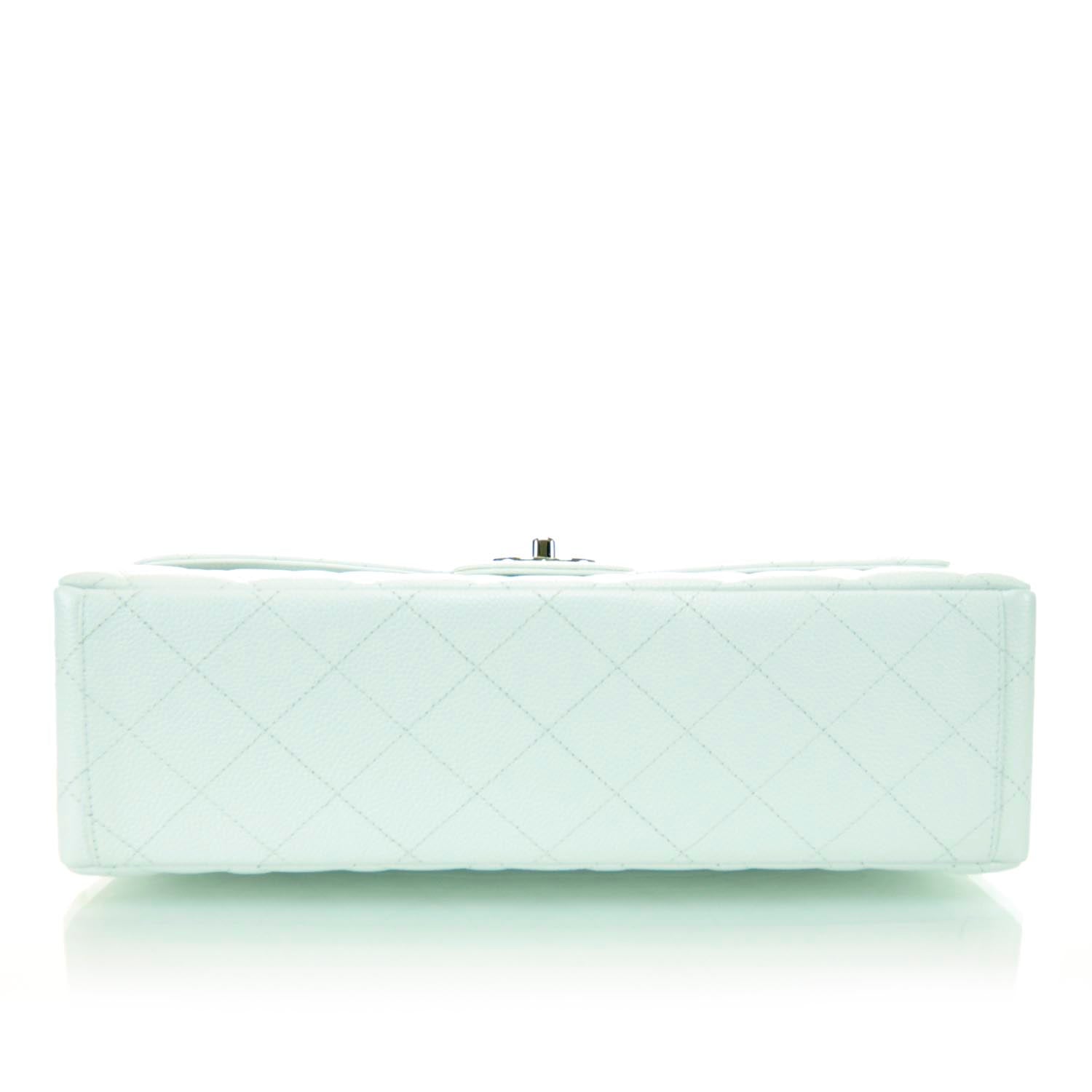 Chanel Caviar Maxi Double Flap White 6 of 13