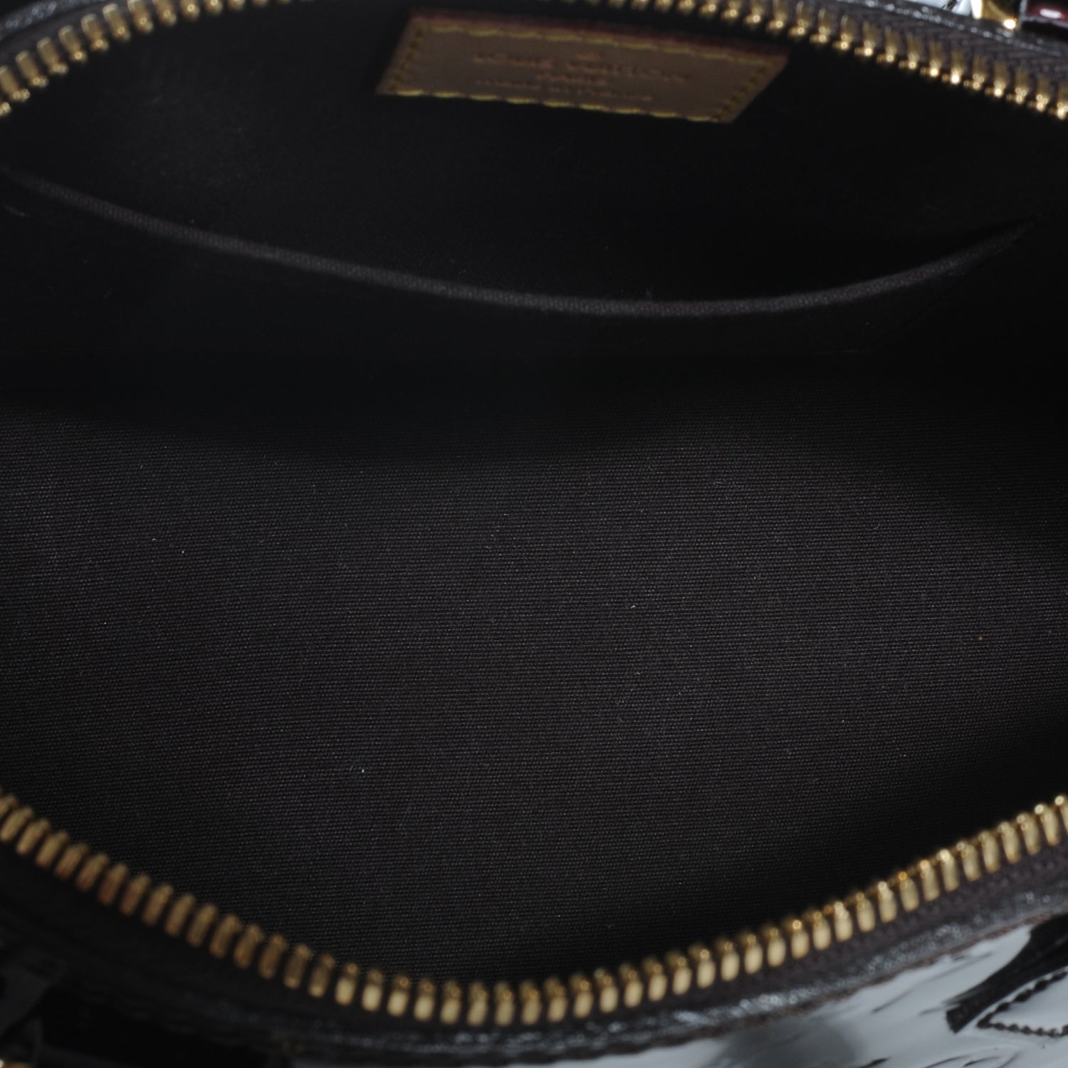 Louis Vuitton Vernis Alma BB Amarante 5 of 7