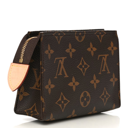 Louis Vuitton Monogram Toiletry Pouch 15 3 of 11