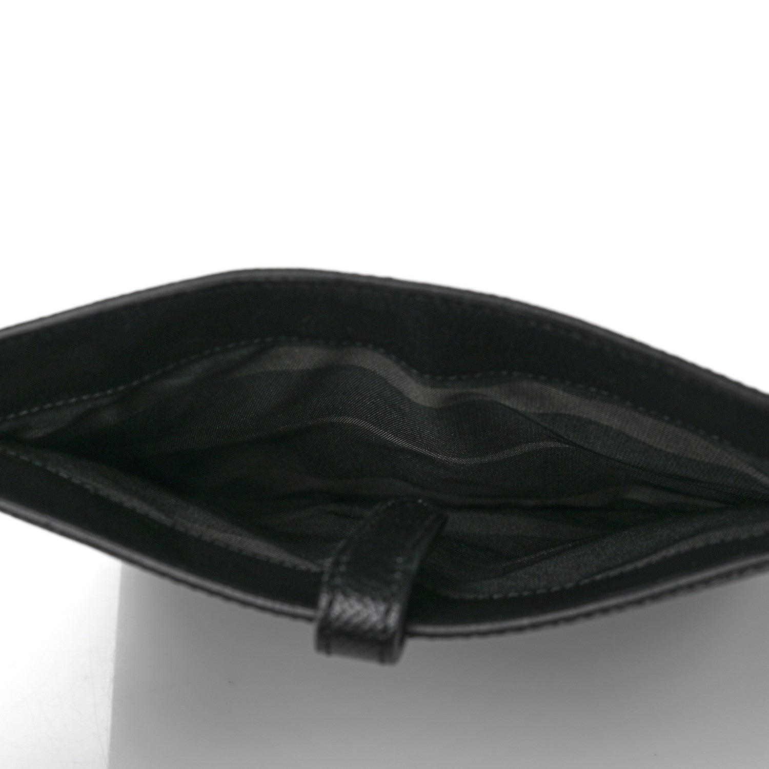 Burberry London Grainy Calfskin Tuffley iPad Sleeve Black 5 of 9