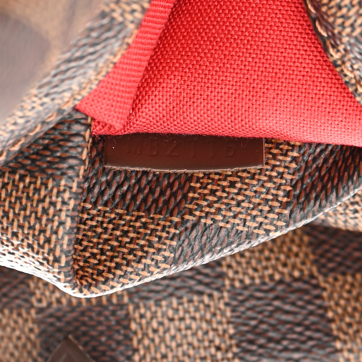 Louis Vuitton Damier Ebene Totally MM 7 of 16