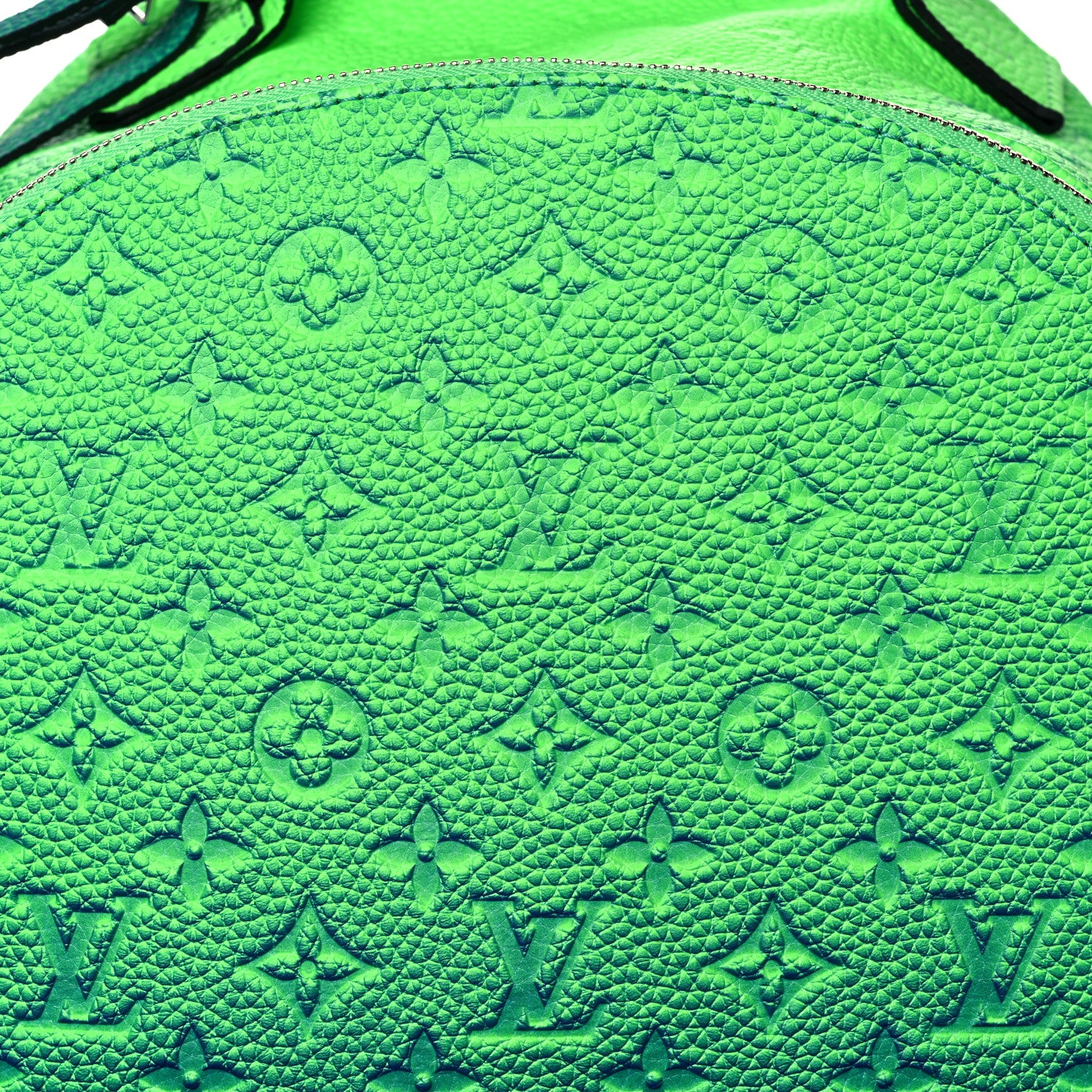 Louis Vuitton Taurillon Illusion Multipockets Backpack Bleu Vert 8 of 9