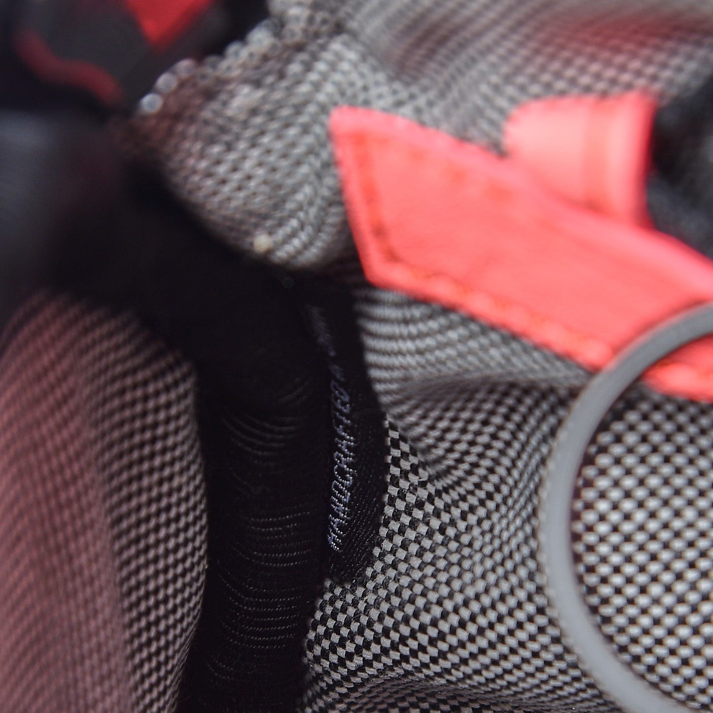 Pebbled Lambskin Mini Rockie Fluo Coral