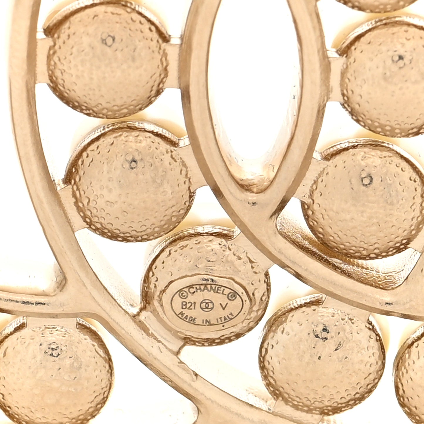 Pearl CC Brooch Light Gold