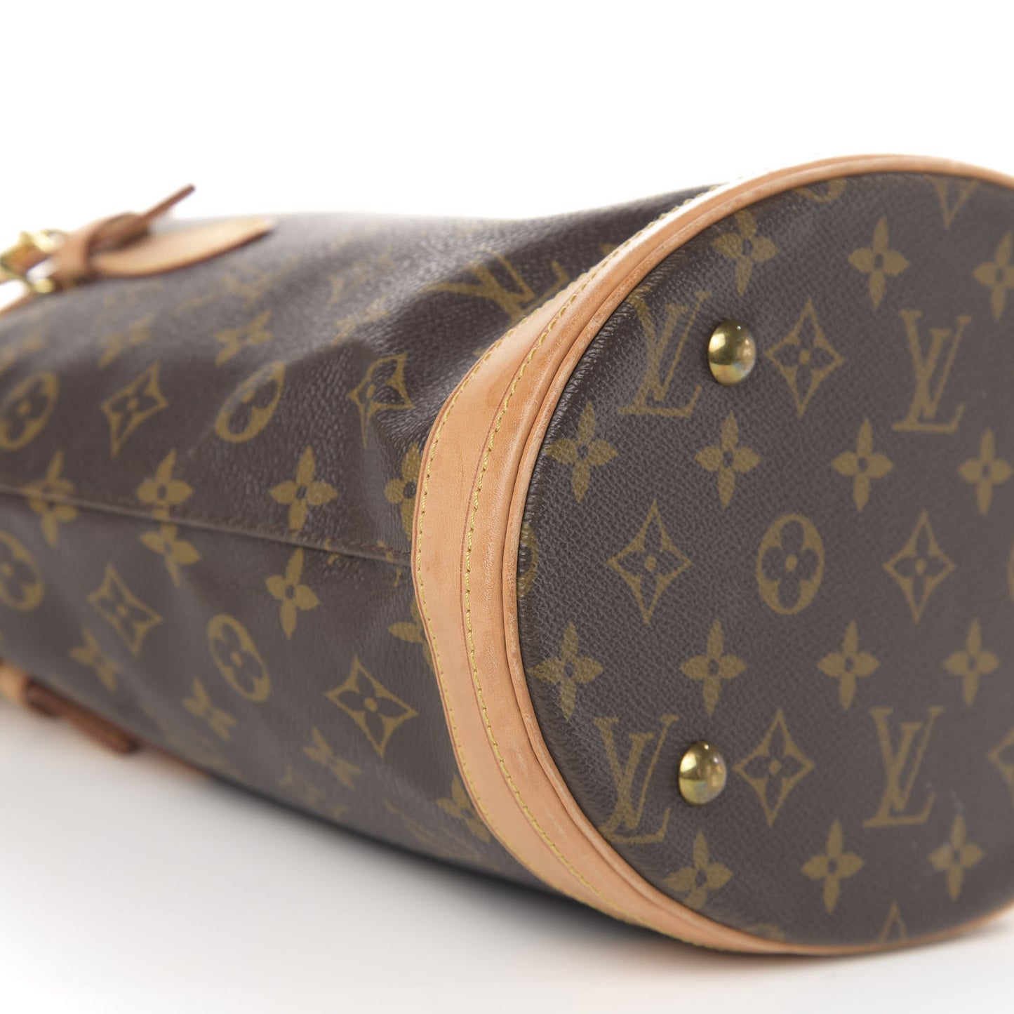 Monogram Petit Bucket 23
