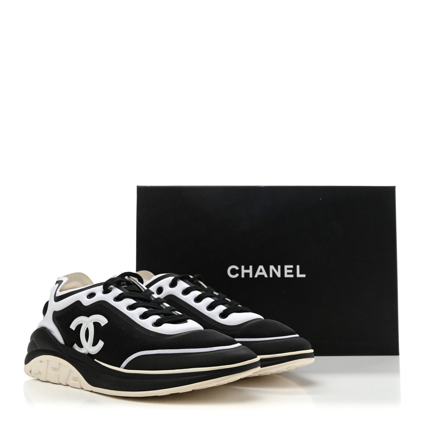 Lycra Womens CC Sneakers 40 Black White