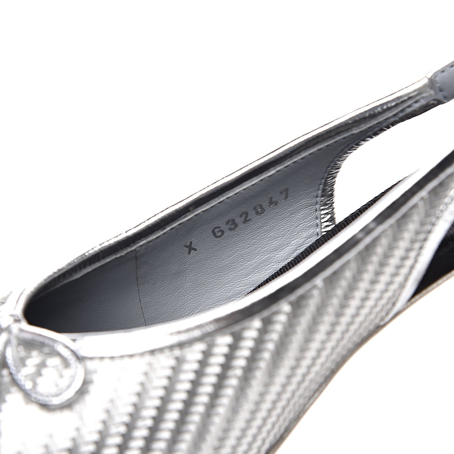 Woven Plastic Grosgrain Cap Toe CC Slingback Pumps 38 Black Silver