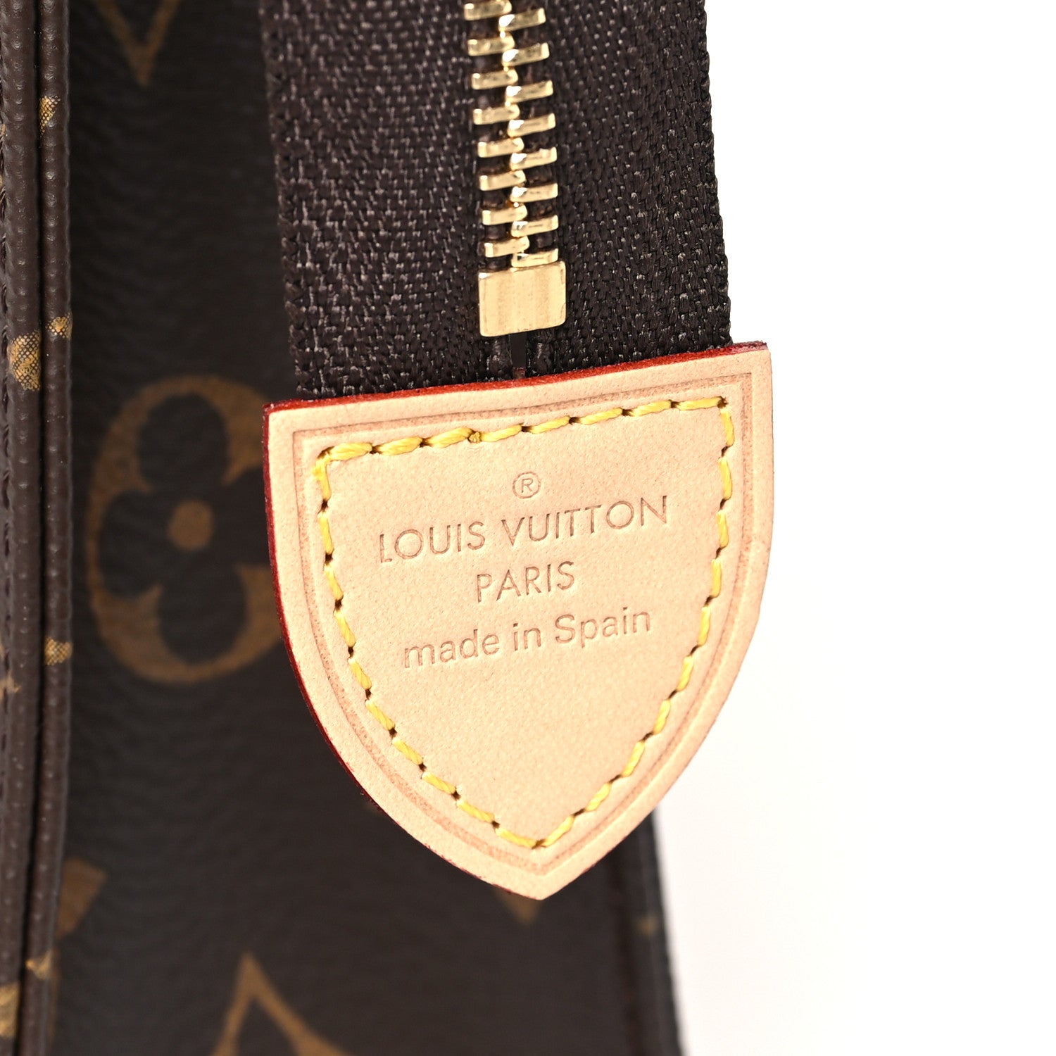 Louis Vuitton Monogram Toiletry Pouch 19 6 of 8