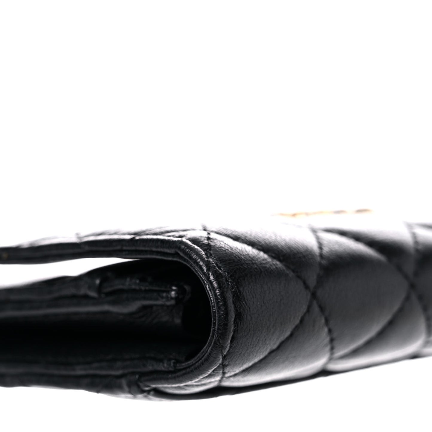 Lambskin Quilted Medium Chanel 19 Flap Wallet Black