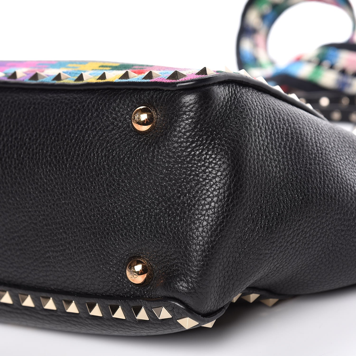 Valentino Garavani Grained Calfskin Embroidered Small Rockstud Rolling Tote Black 6 of 10
