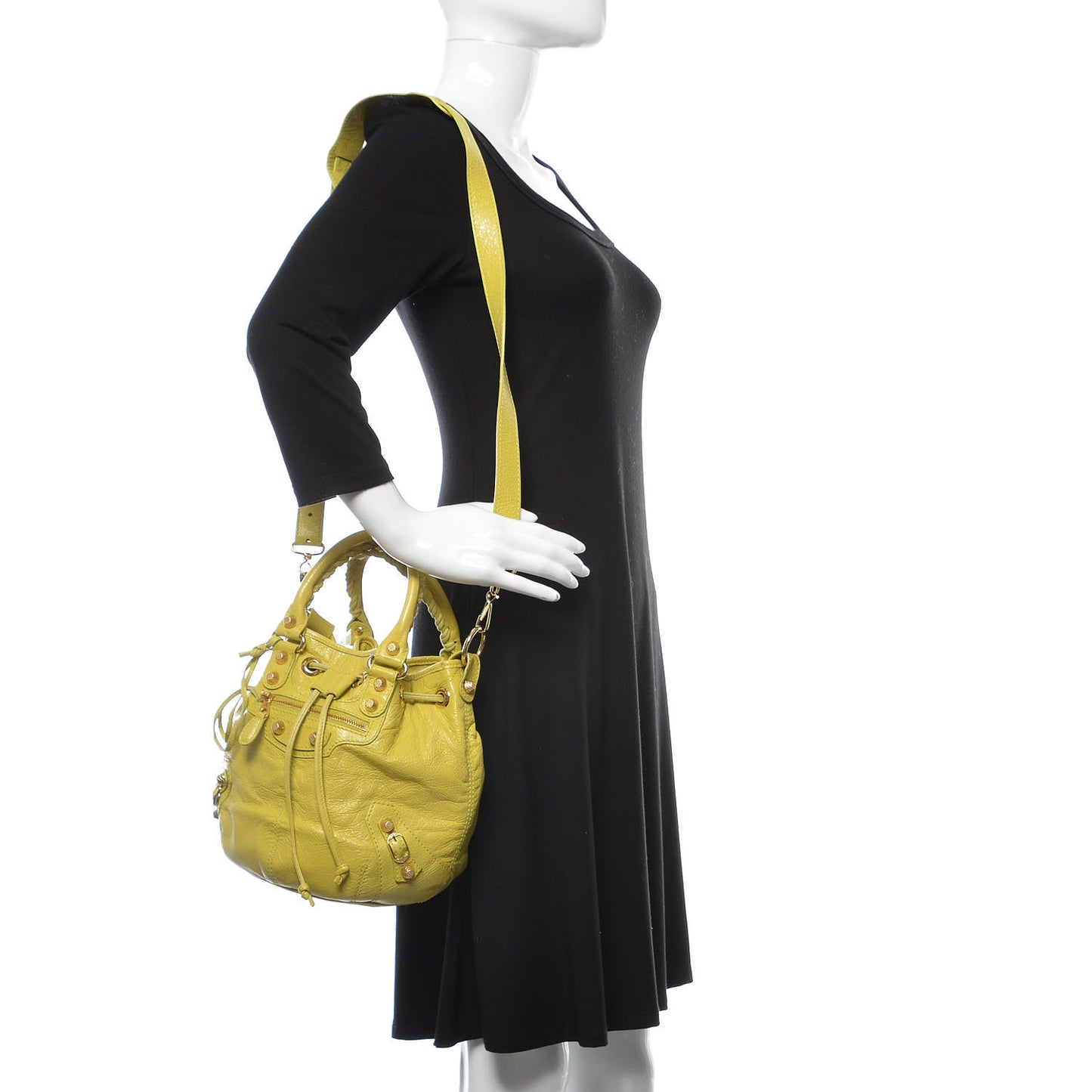 Agneau Giant 12 Gold Hardware Mini Pompon Jaune Poussin