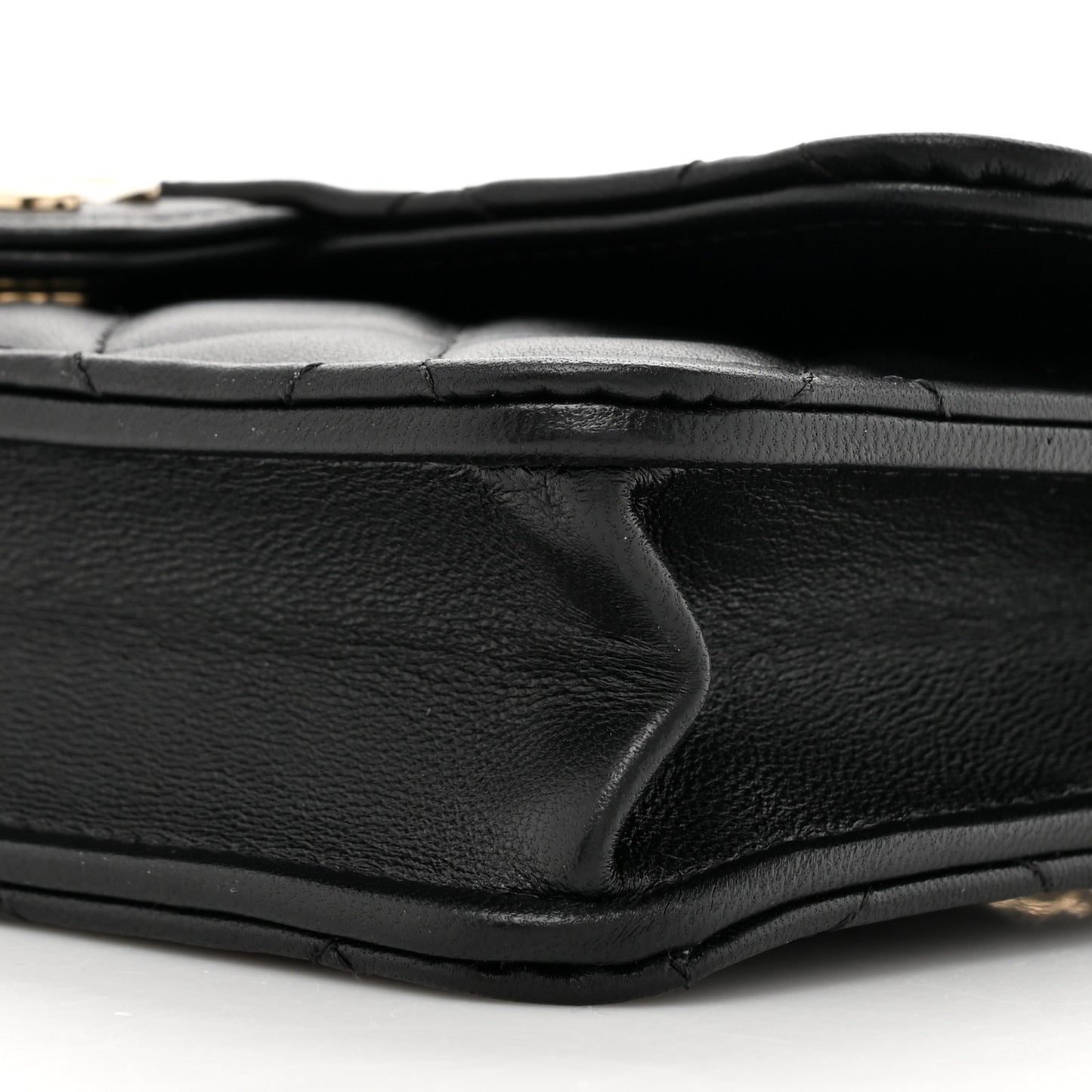 Lambskin Quilted Flap Phone Holder With Chain Black