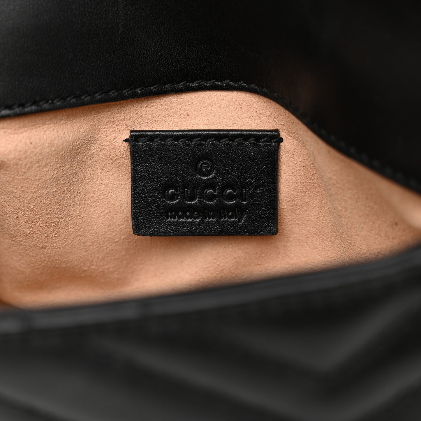 Calfskin Matelasse Super Mini GG Marmont Shoulder Bag Black