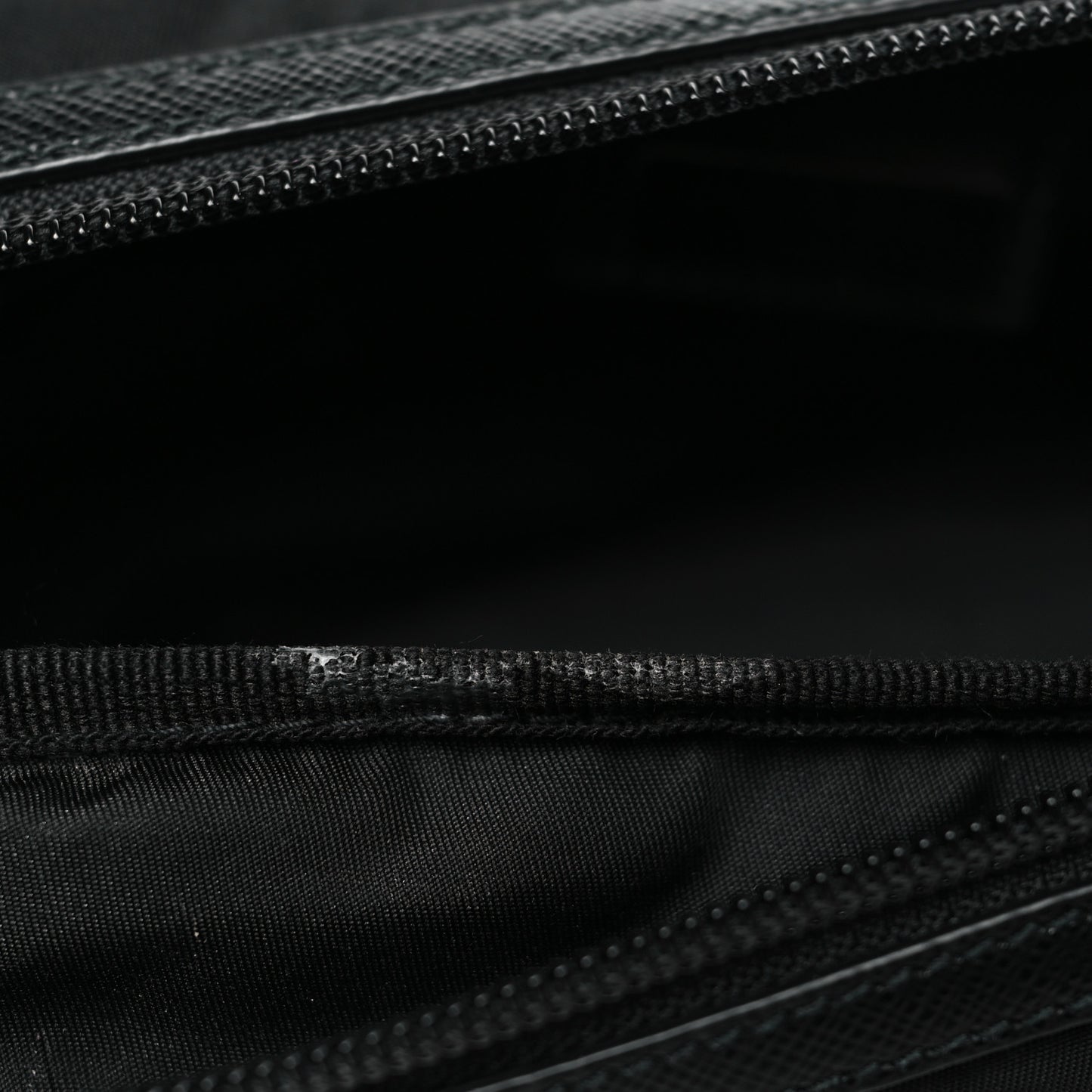 Nylon Vela Cosmetic Pouch Black