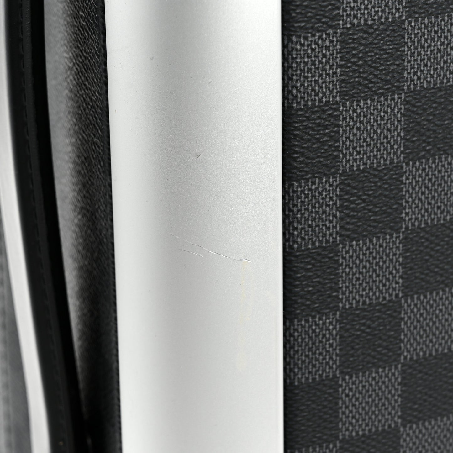 Damier Graphite Horizon 55
