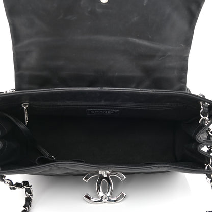 Chanel Calfskin Double Stitch Large Hamptons Flap Bag Black 5 of 11