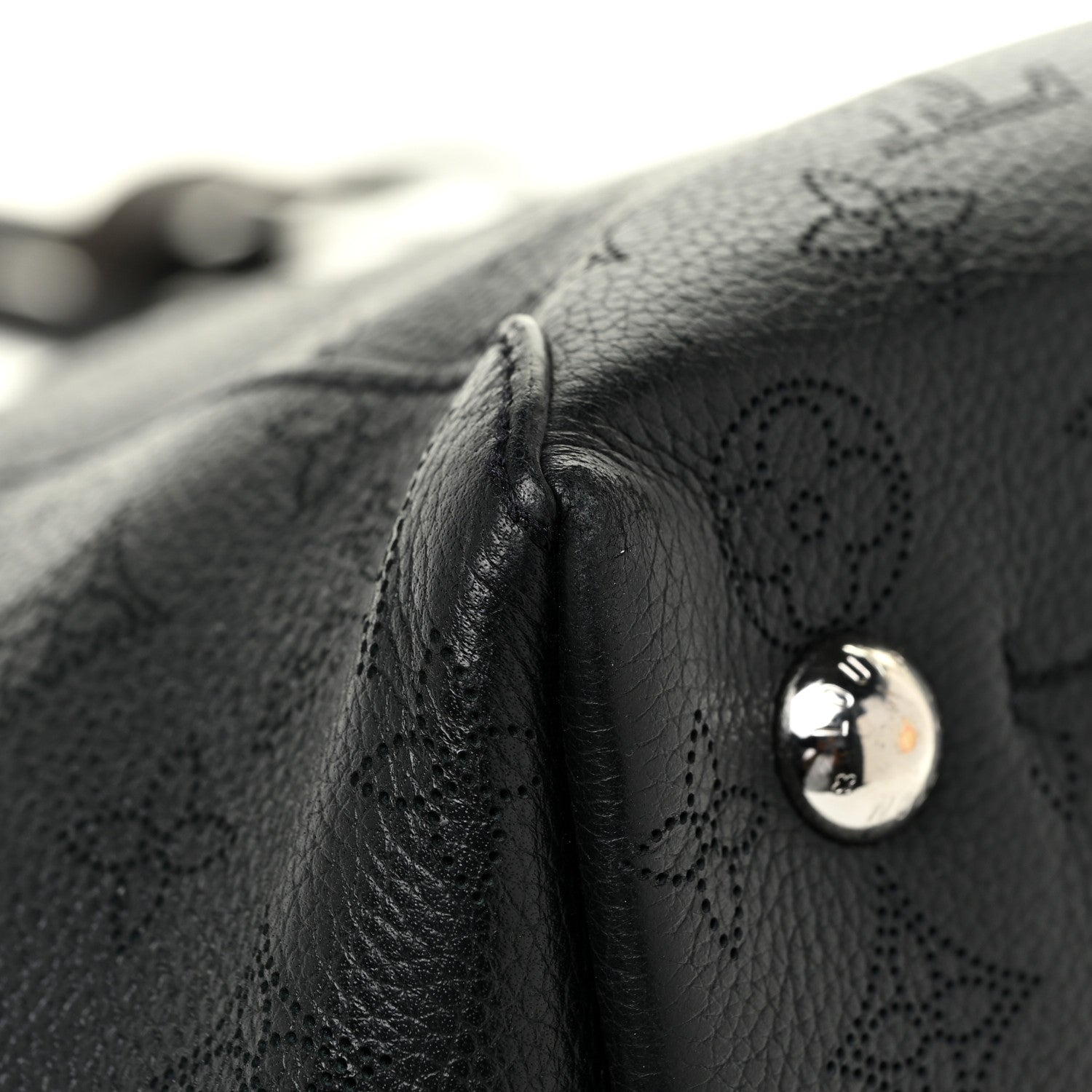 Louis Vuitton Mahina Hina MM Black 12 of 15