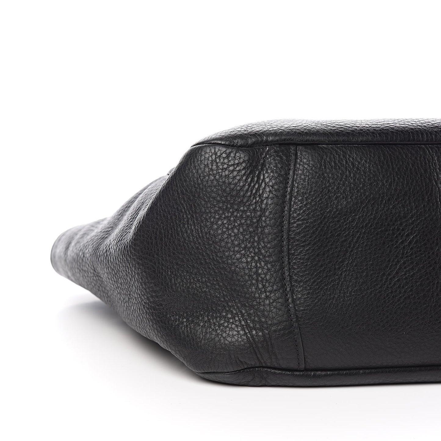 Vitello Daino Shoulder Bag Black