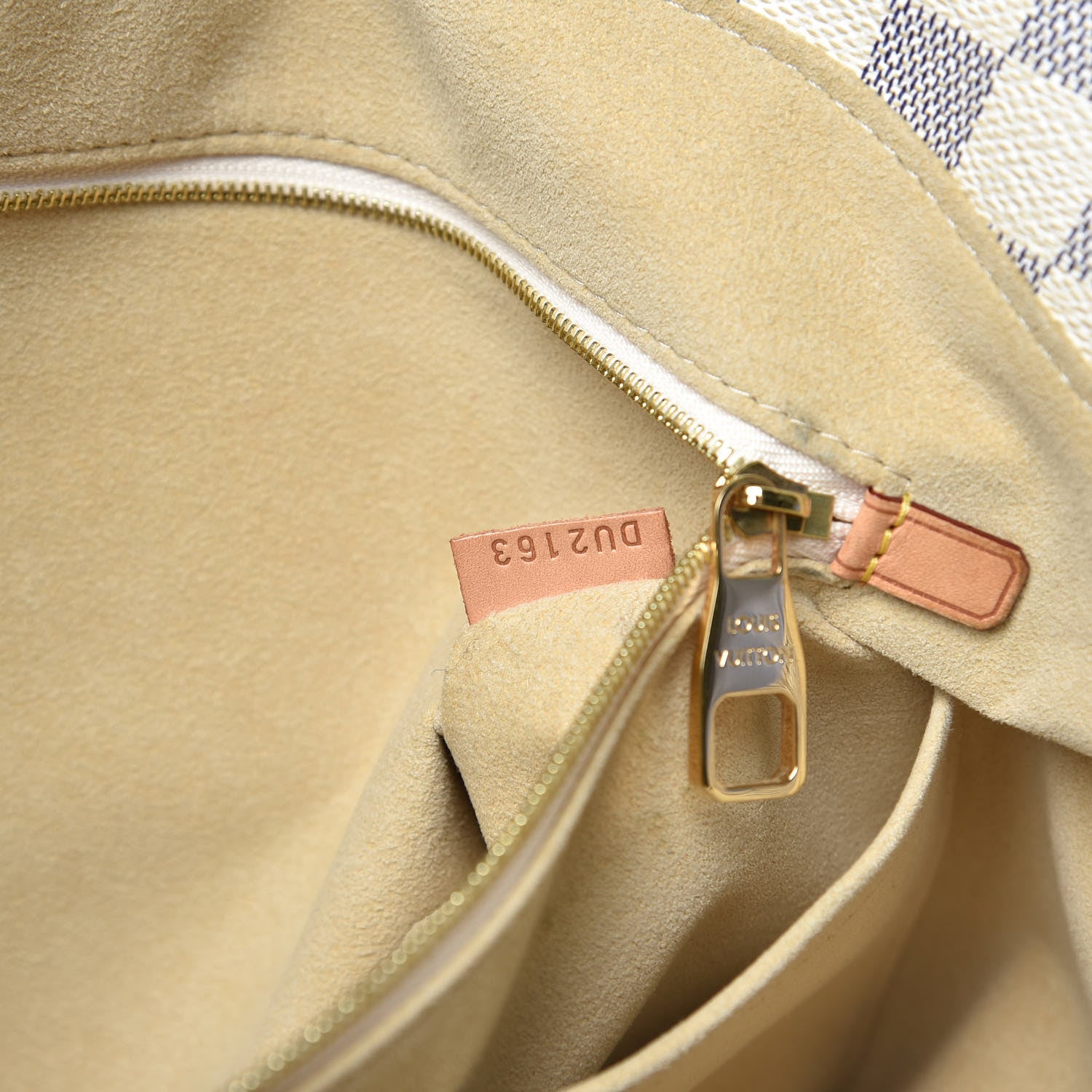 Louis Vuitton Damier Azur Salina PM 7 of 16
