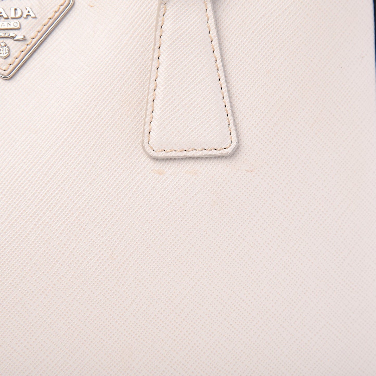 Saffiano Small Galleria Double Zip Tote Bianco