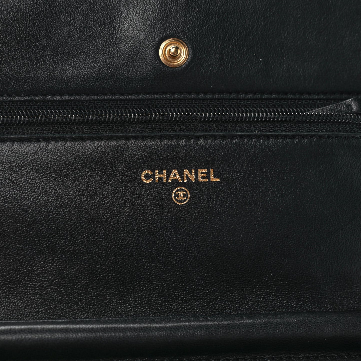 Lambskin Quilted Wallet On Chain WOC Black
