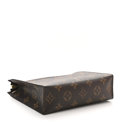 Louis Vuitton Monogram Toiletry Pouch 19 5 of 9